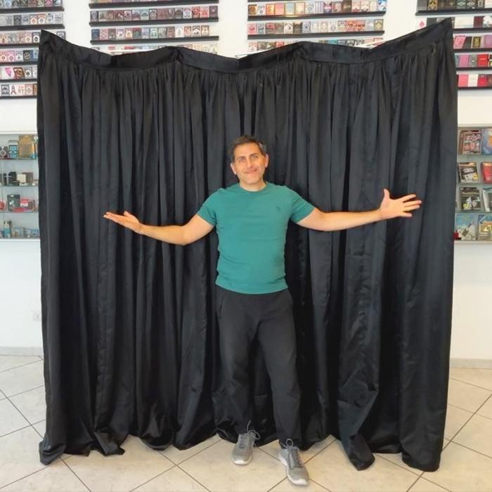 Instant Backdrop - with black cloth