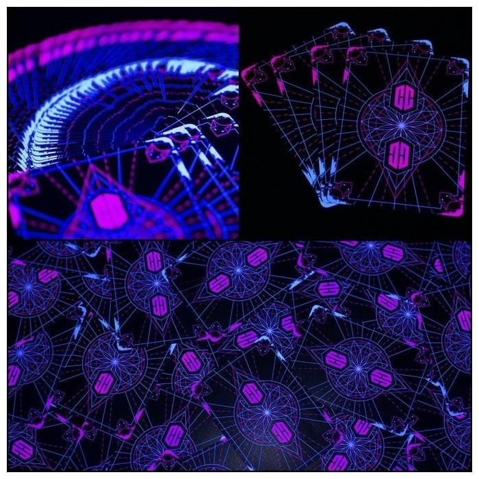 Gift Box - 2 Decks and UV LAMP