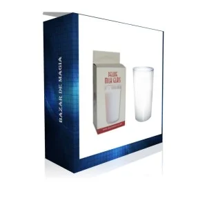 Deluxe Milk Glass by bazar de magia