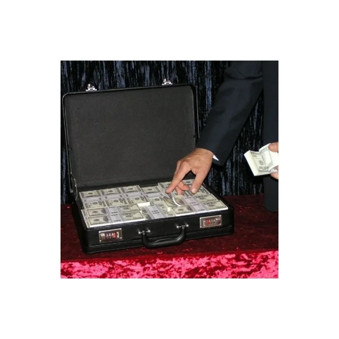 Millionaire suitcase by Arsene Lupin