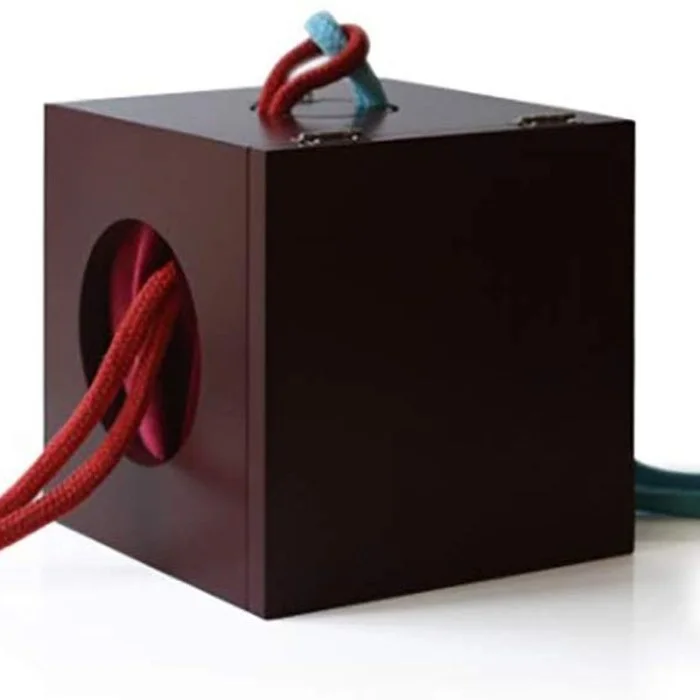 Caja estilo Dean Dill