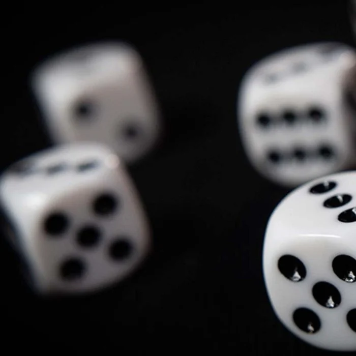 Dados sin trucar para Mental Dice Anverdi Blanco