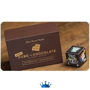 De Mini Rubik a M&M Mini by Henry Harrius